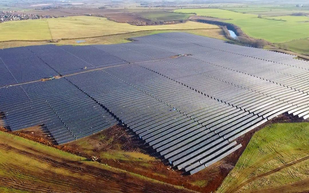 Der britische Getränkehersteller Britvic wird jetzt zu 75% mit Solarstrom betrieben